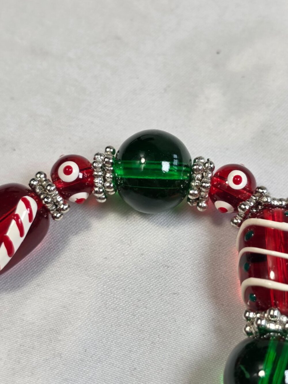 Christmas Holiday Glass Bead Stretch Bracelet Snowman Candy Cane Red Green - Picture 2 of 10